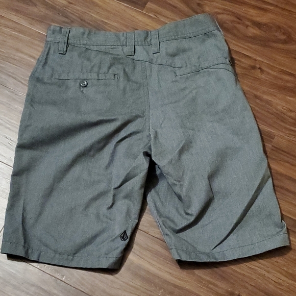 Volcom Men's Charcoal Flat Front Shorts - Picture 6 of 7